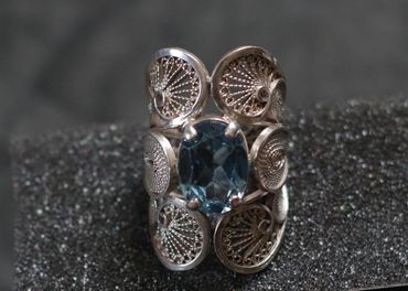Sterling Silver Filigree design ring with acquamarine. 