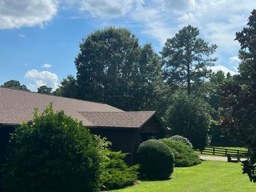 The barn on a beautiful Williamsburg day!