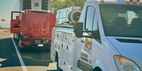 Semi-Truck-breakdown-roadside-assistance