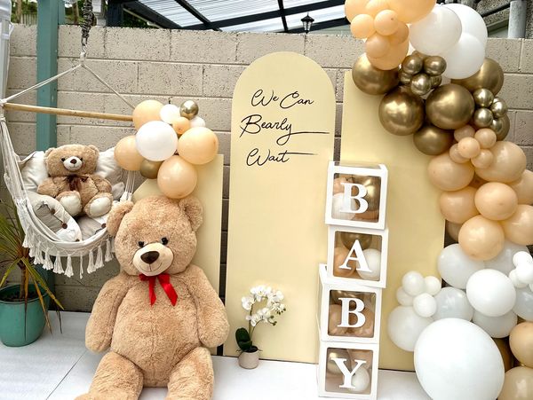 Baby Shower Decor with balloon