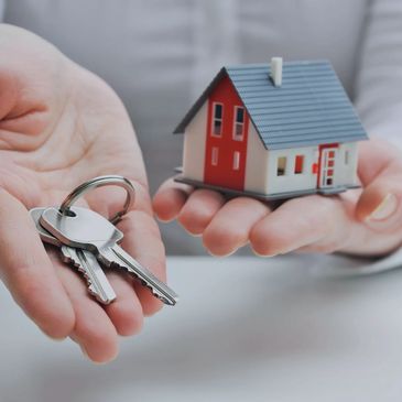 Mobile Notary for San Antonio Real Estate Closings and Deeds