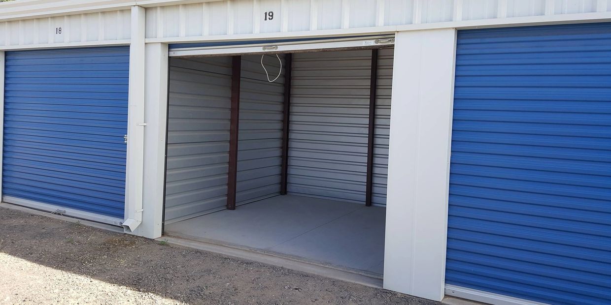 One of Los Lunas Self Storage's typical 10' x 10' units. Beautiful, neat, safe, secure.