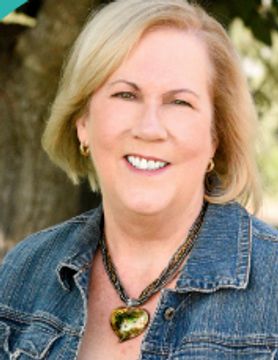 Carrie Padgett Headshot