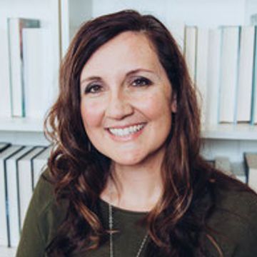 Emilie Haney Headshot