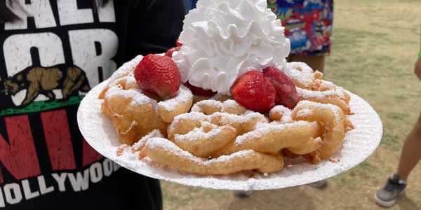 Funnel Cake With Toppings