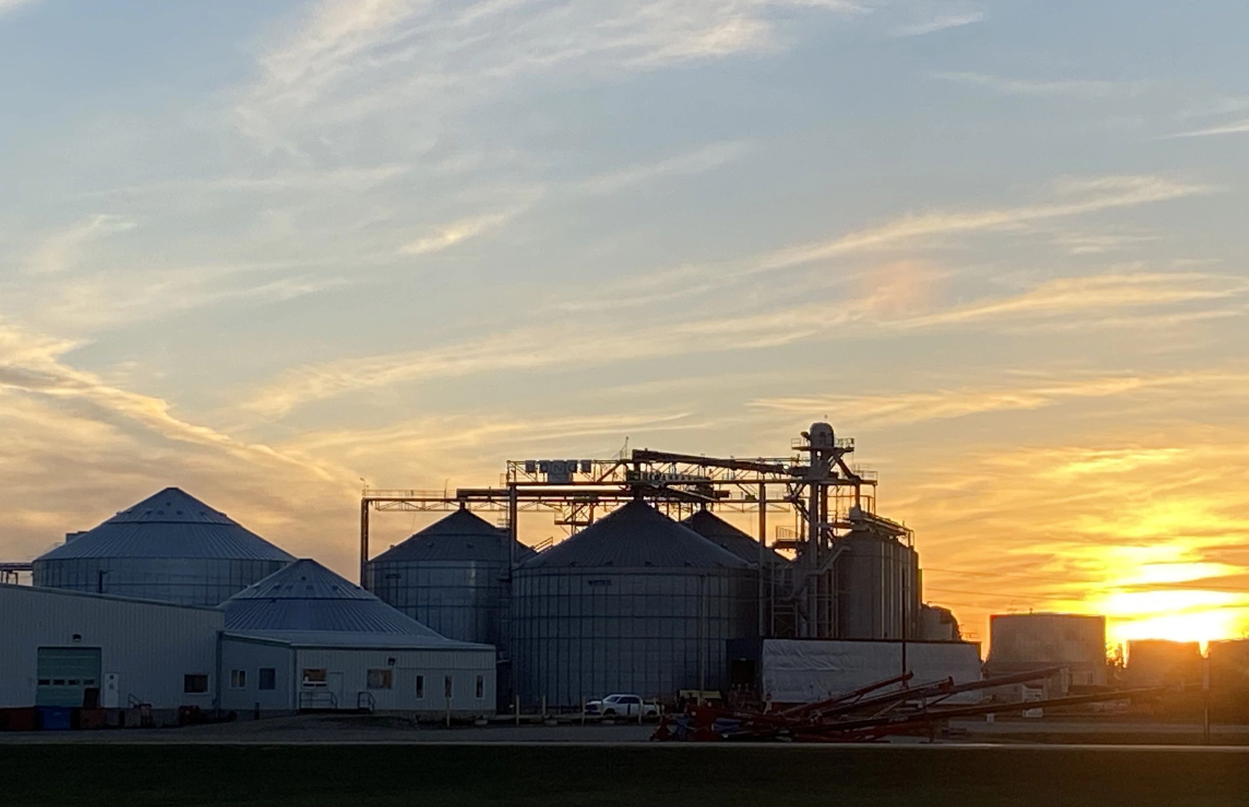 Douroc Construction Inc Grain Bin Construction, Grain Bin Builders