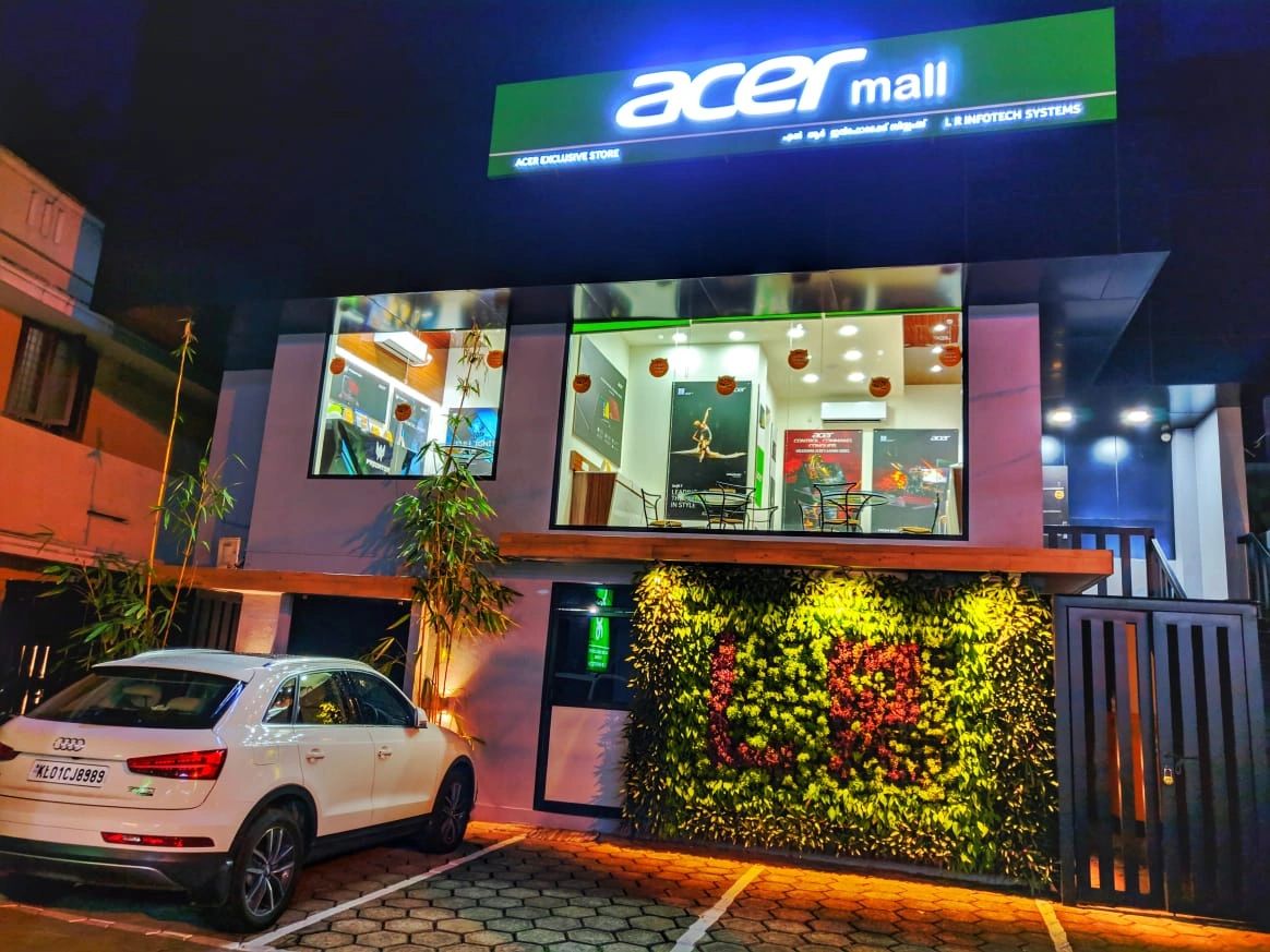 (c) Acer-mall.com