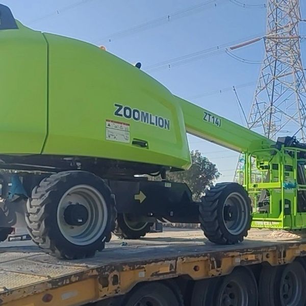 مان لفت كهربائي مع السايق وبدون السايق يومي شهري أسبوعي توصيل سريع دقه في المواعيد 