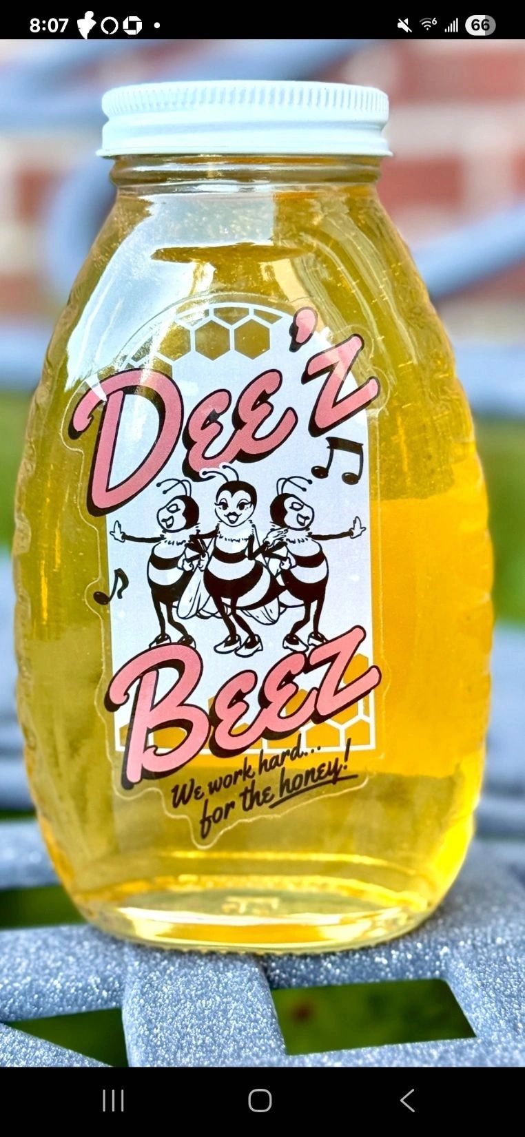Dee'z Beez