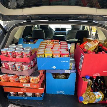 White 5-spoke wheel repair before and after