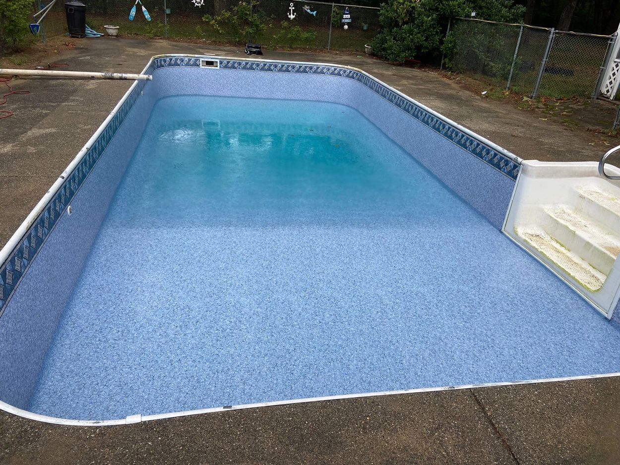 Liner Change Vazquez Best Pool Liner LLC