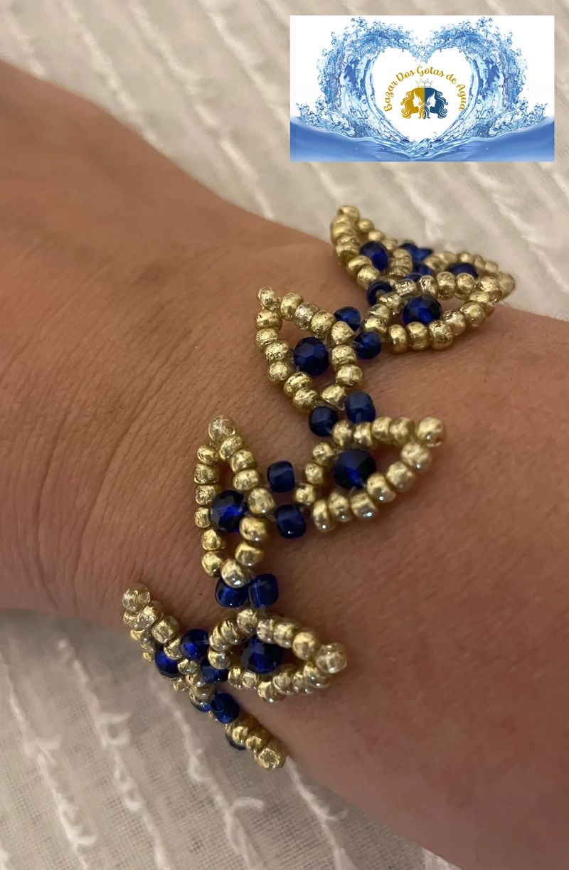 Gold and Blue Bracelet/Brazalete de color Oro y Azul - Image 3