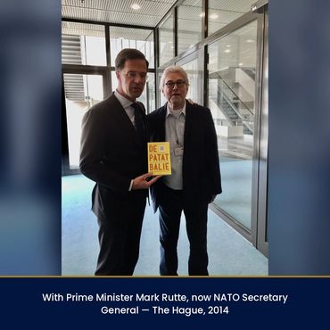 Hans Izaak Kriek with Prime Minister Mark Rutte, now NATO Secretary General, The Hague, 2014