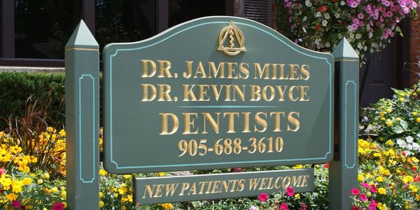 Office sign Dr. Kevin Boyce & Dr. James Miles