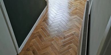 DOMESTIC FLOORING, KARNDEAN, WORKMANSHIP