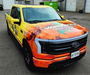 Knightworks Design Full wrap Ford F150 Lightning for Van Dykes