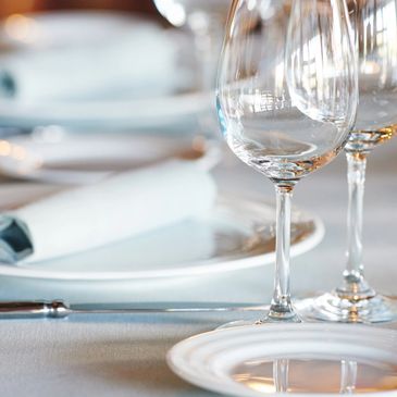 This class focuses on etiquette and conduct for formal dining occasions. You will learn the meaning 