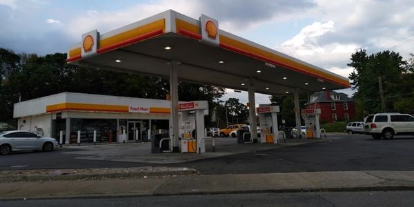 Shell gas station Harrison ave pandemic Heat here 