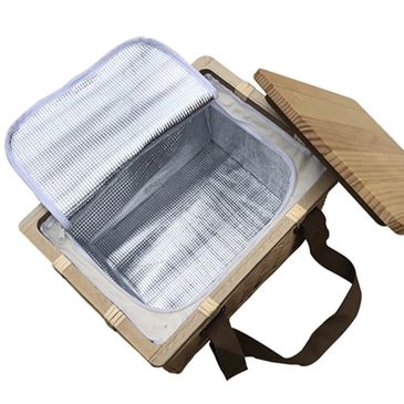 Wooden wicker insulated cooler hampers with removable lid, Zipper close inner section and quality handles. Branded hampers with food safe inks or laser engraved for the perfect promotional hamper
