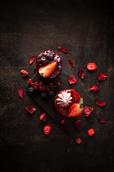Fresh strawberries with strawberry cheesecake.