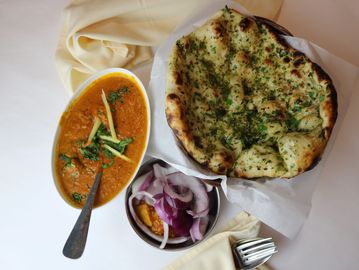 A Paneer Tikka Masala meal set