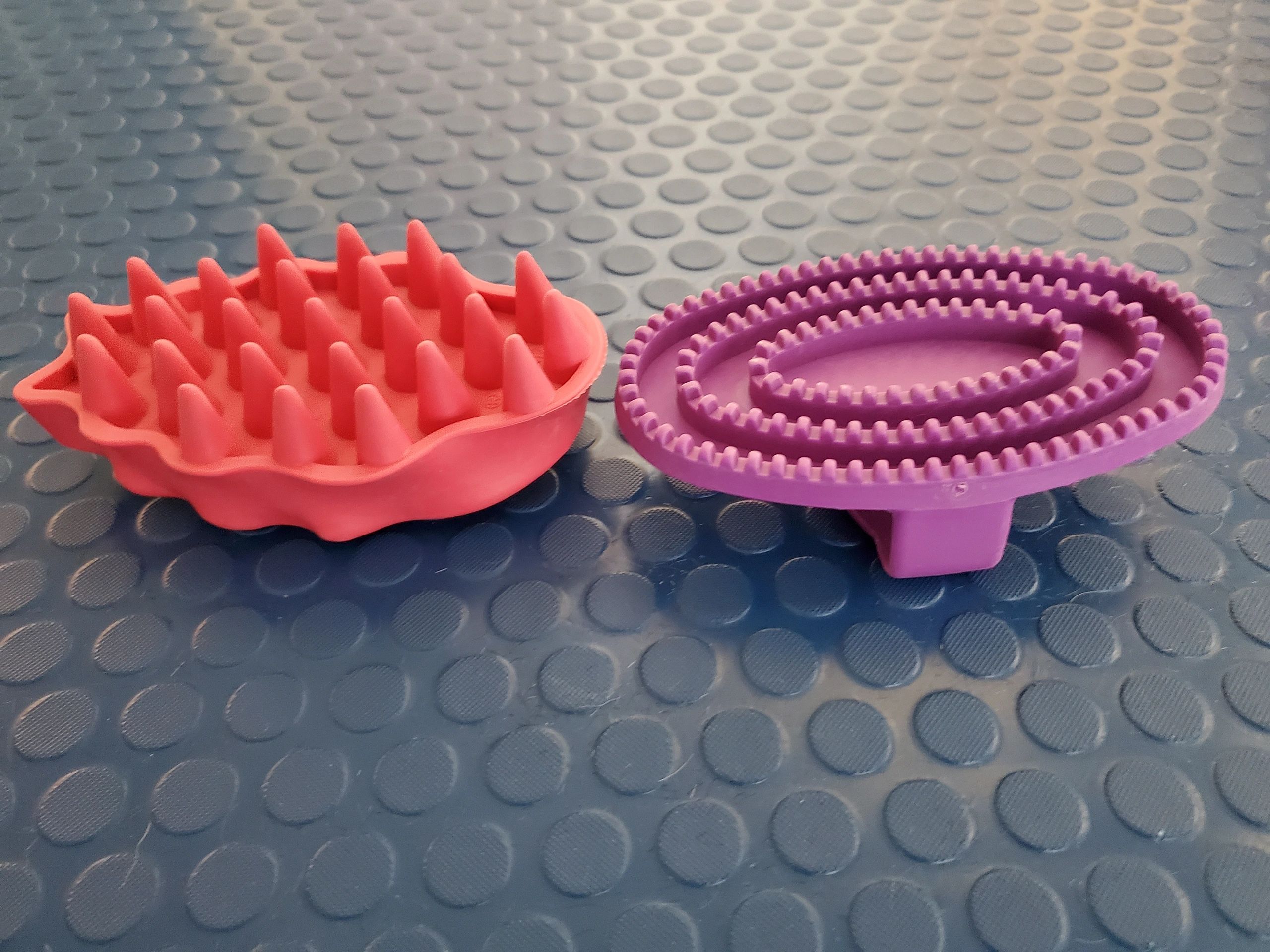 Proper Grooming Tools Part 3 The Curry Brush