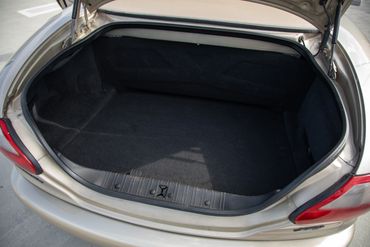 1998 Jaguar XK8 classic car rental