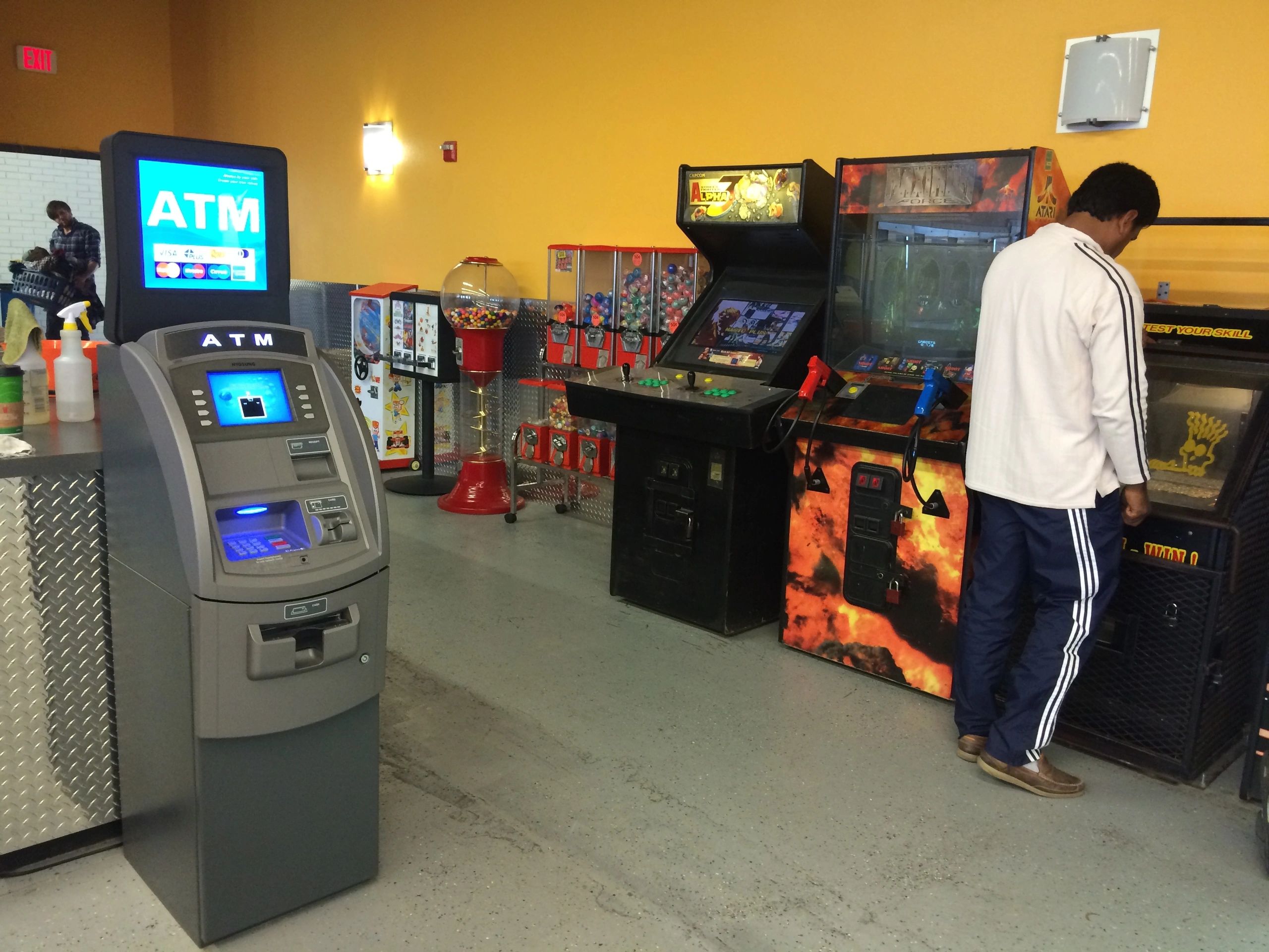 Laundry, Laundromat, Washer and Dryer - Stuff - Austin, Texas