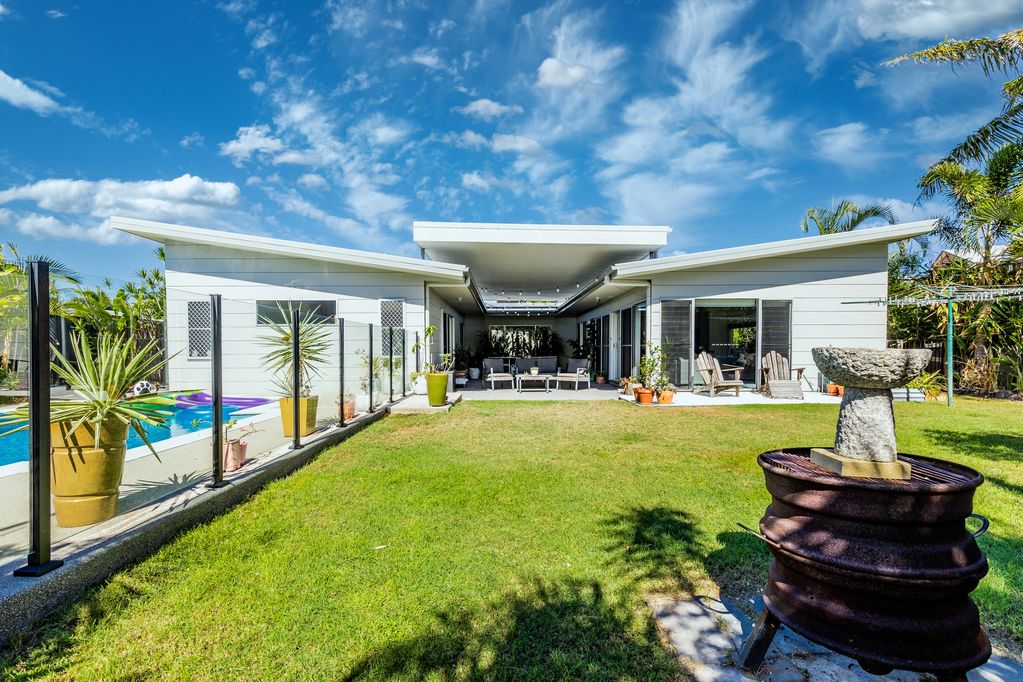 52 Atlantis Boulevard, Agnes Water, QLD, 4677