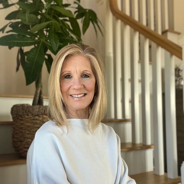 Cathy Scarpitto, Reiki Master Teacher
Healing Waves Reiki
Lavallette, NJ 
