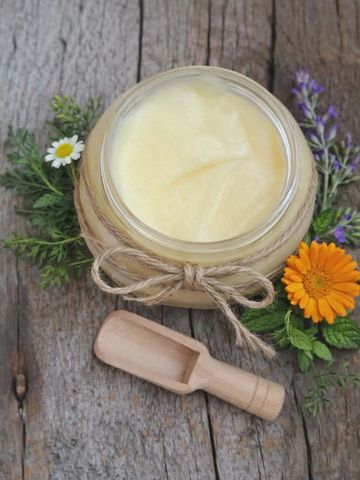Tallow, Body Butter and salves naturally made in small batched on the farm. Less is more.