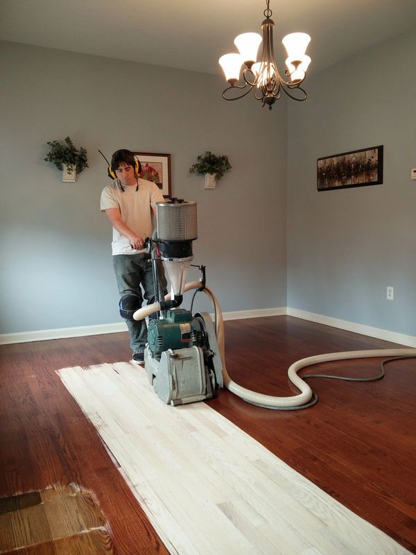 Hardwood-floor-refinishing-dustless-sanding