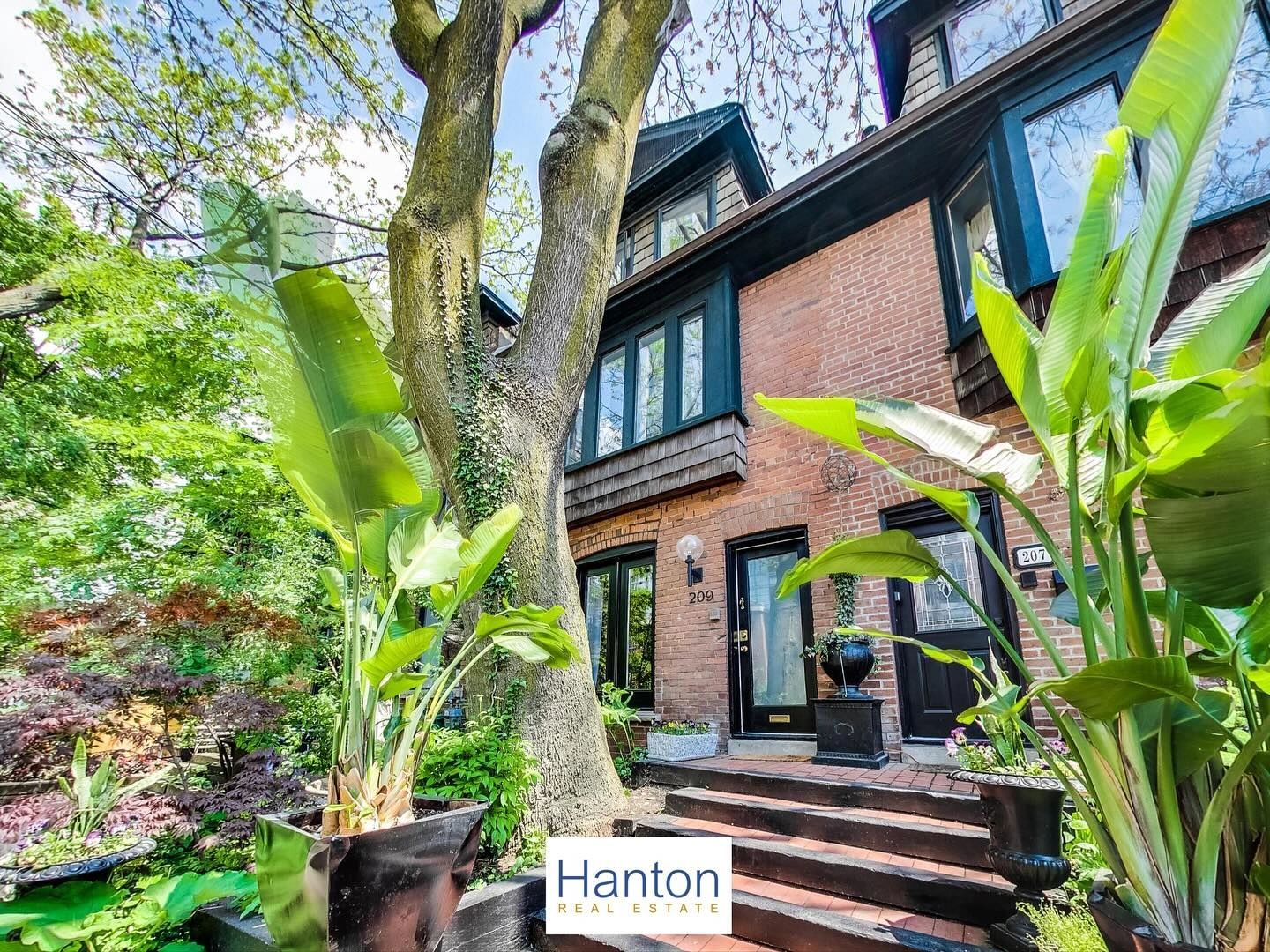 Scott Hanton, Danforth Listing Agent and Buyer Agent