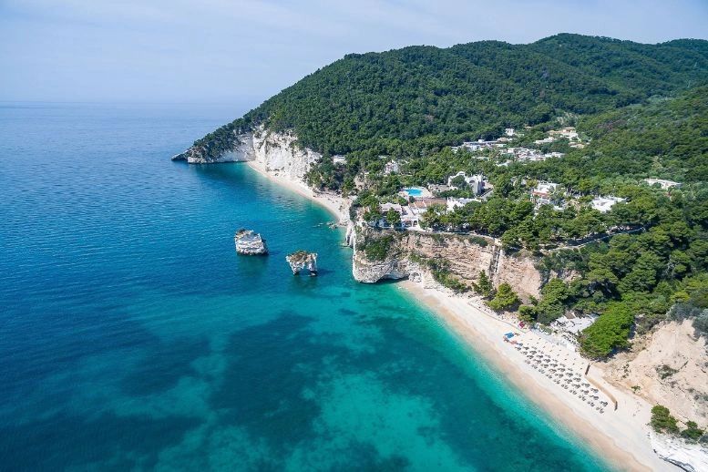 11 indimenticabili destinazioni balneari per una vacanza estiva in Italia