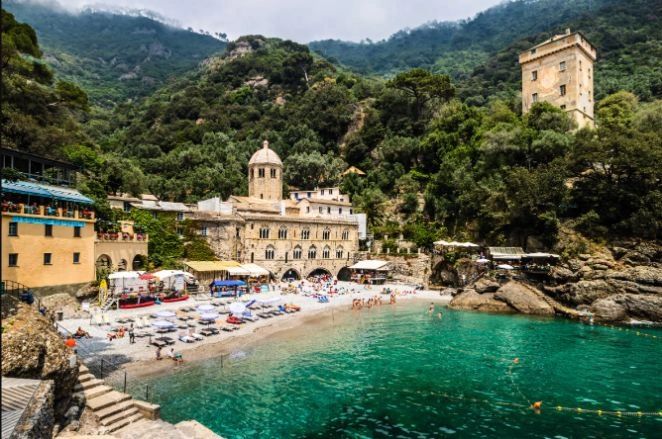 11 indimenticabili destinazioni balneari per una vacanza estiva in Italia