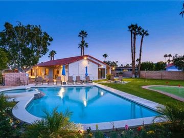Poolside Vacation Rentals in Palm Springs, California