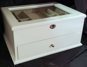 White large jewelry box