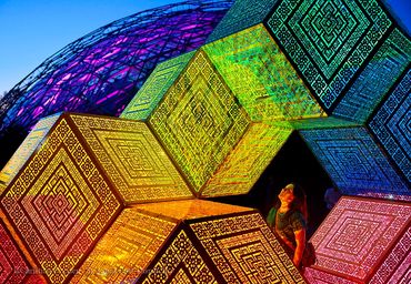 Tesselation, a sculpture by artist duo Hybycozo at the Missouri Botanical Garden.