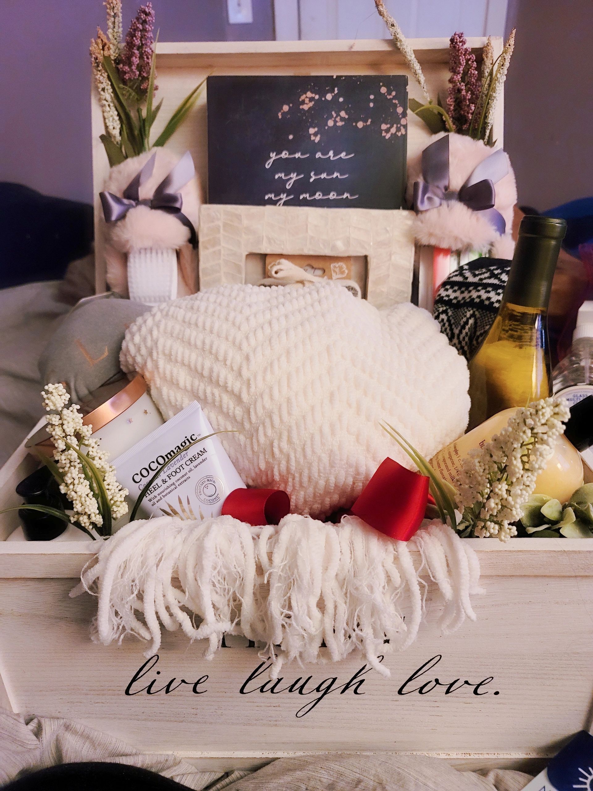 Peach Sak Custom Gift Basket, Custom Gift Basket, Gift Baskets