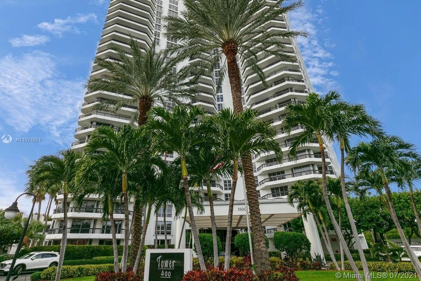 Mystic Pointe Aventura, FL