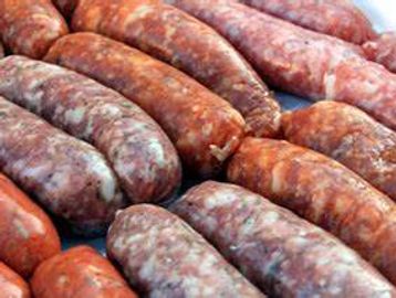 Cheddar and Jalapeno
Bratwurst
Rosemary and garlic
Zesty Italian
