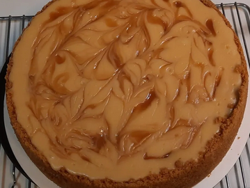 Carmel Swirl Cheesecake