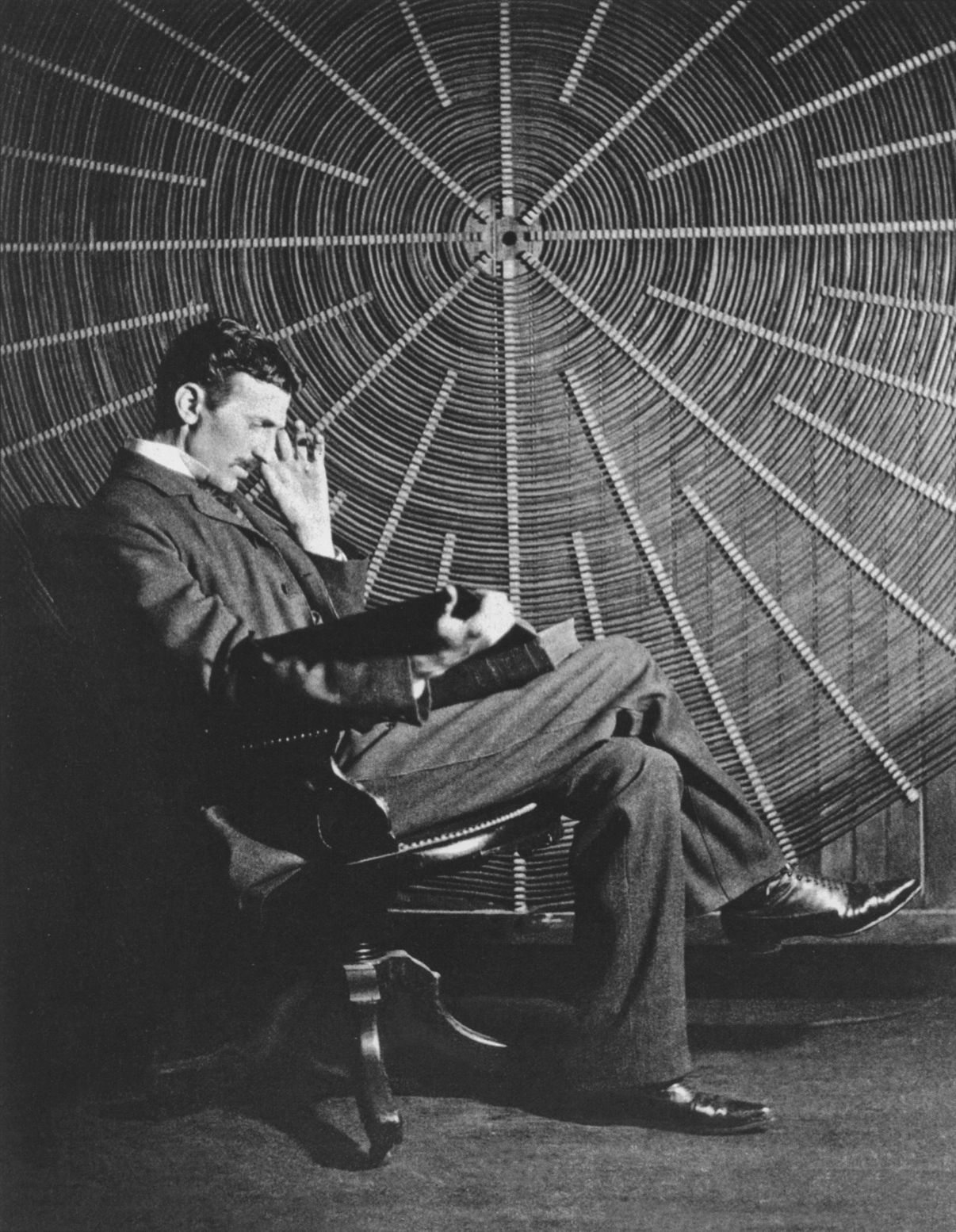 Tesla vs. Edison: The Feud that Never Happened