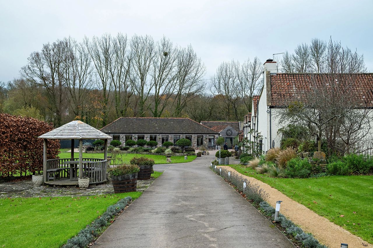 Aldwick Estate wedding photographer