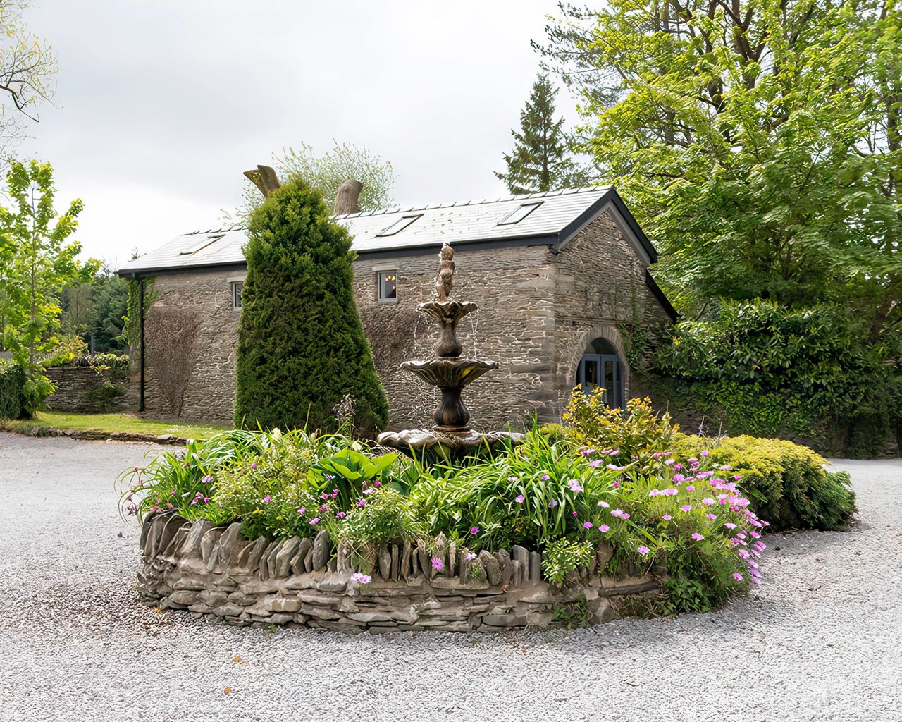 Llechwen Hall wedding photography