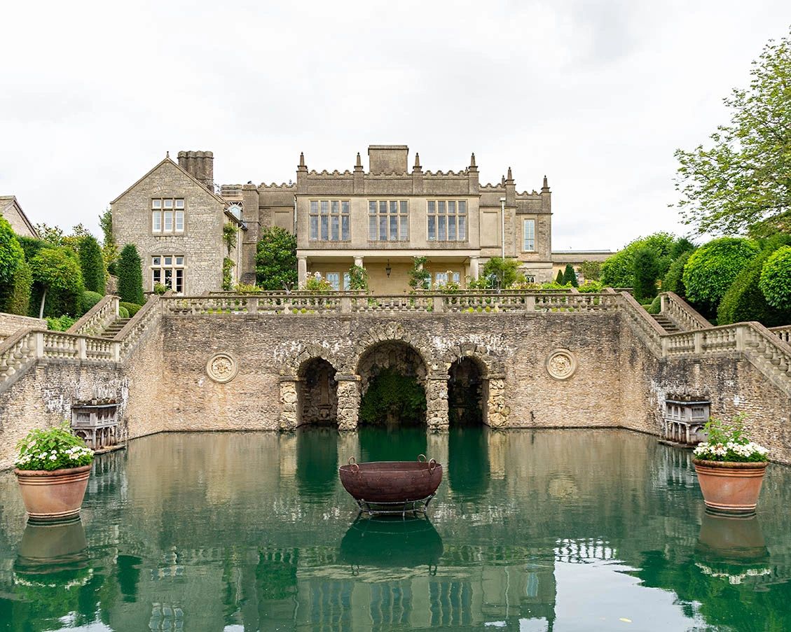 Affordable wedding photography Wiltshire by Premiere Photography