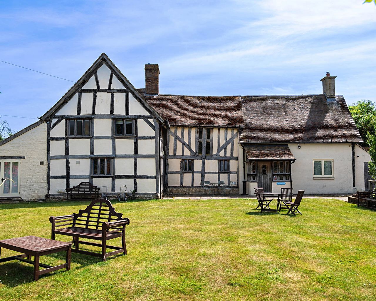 Wedding photography Eckington Manor