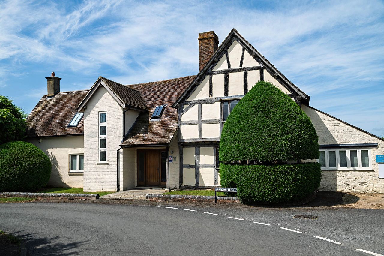 Wedding photographer Eckington Manor