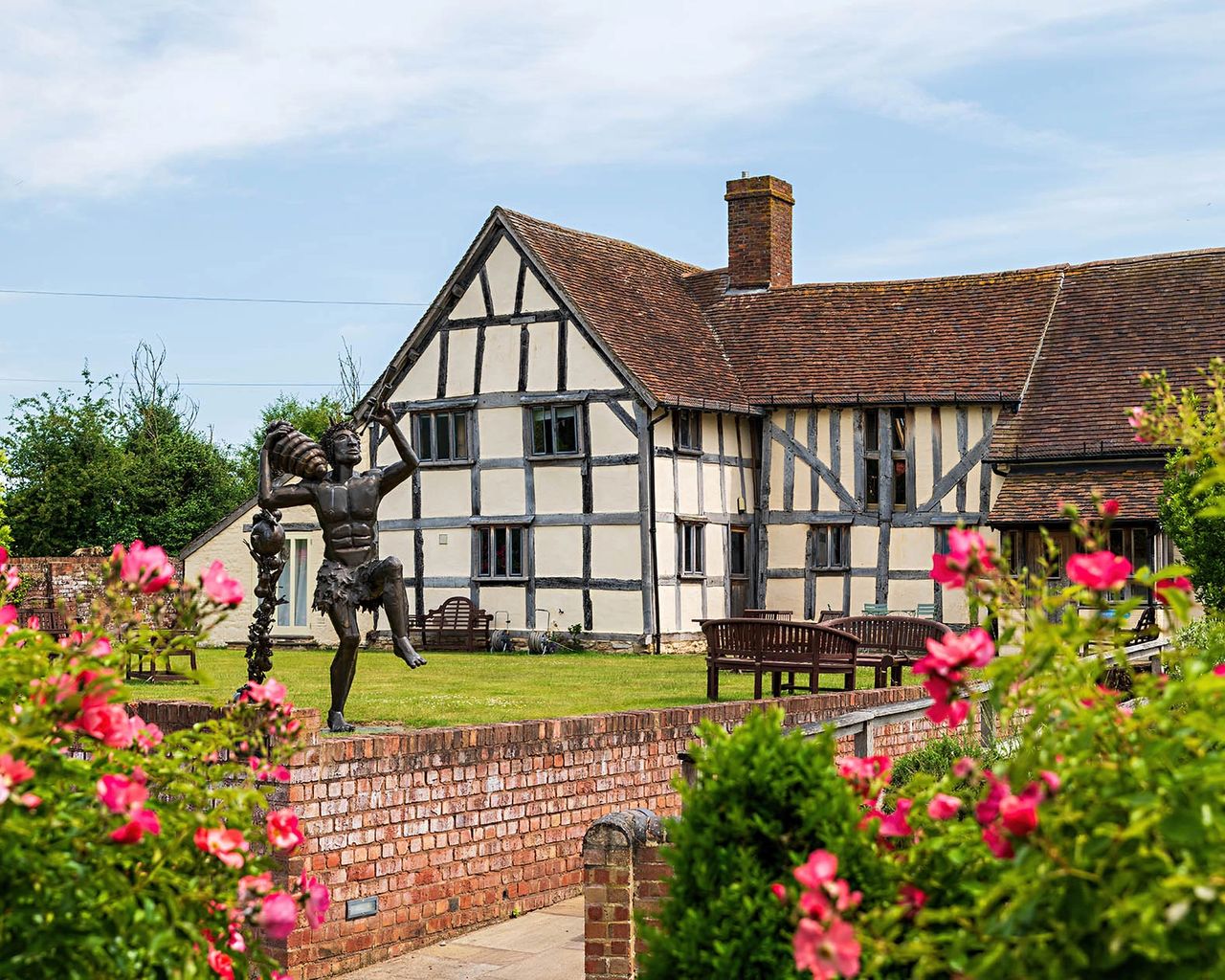 Eckington Manor wedding photographer