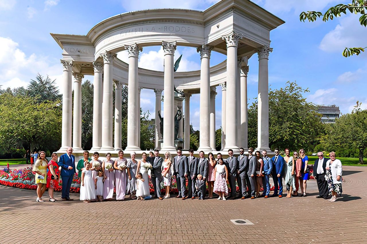 budget wedding photographer